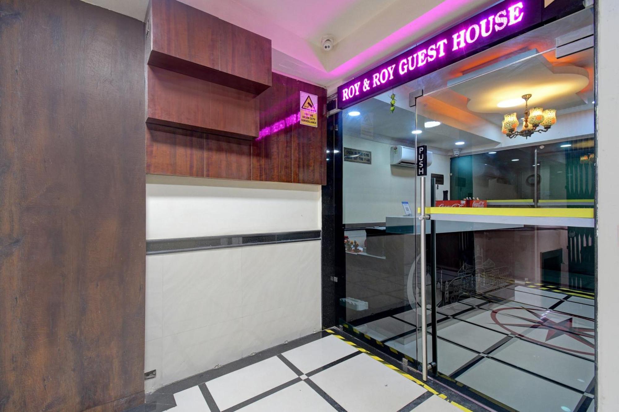 Hotel Collection O Roy And Roy Kolkata